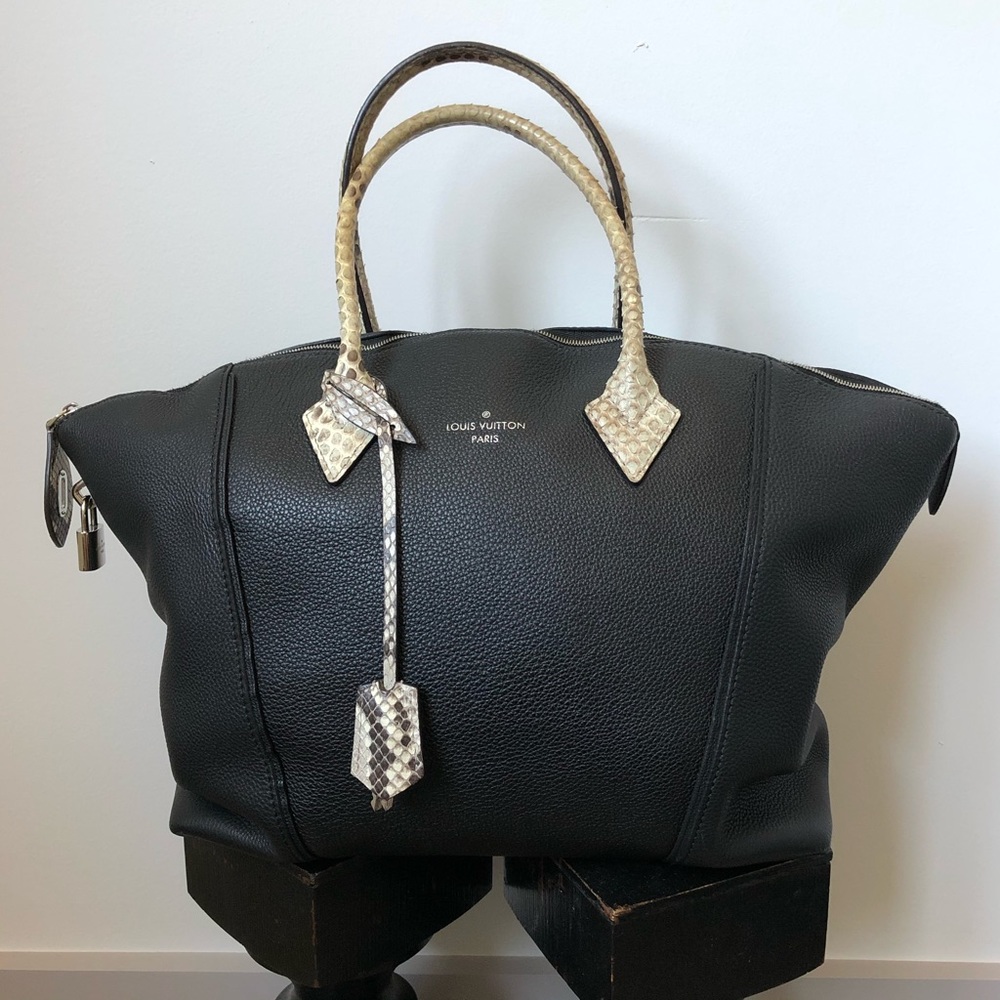 LOUIS VUITTON Lockit PM Bag